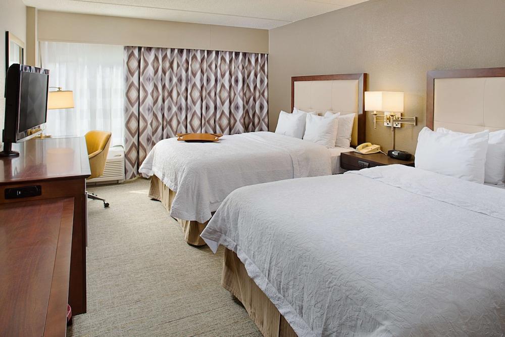 Hampton Inn Philadelphia/Willow Grove Bagian luar foto