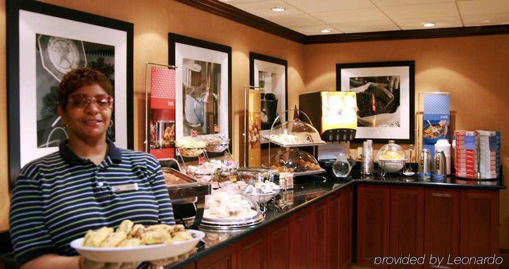 Hampton Inn Philadelphia/Willow Grove Restoran foto